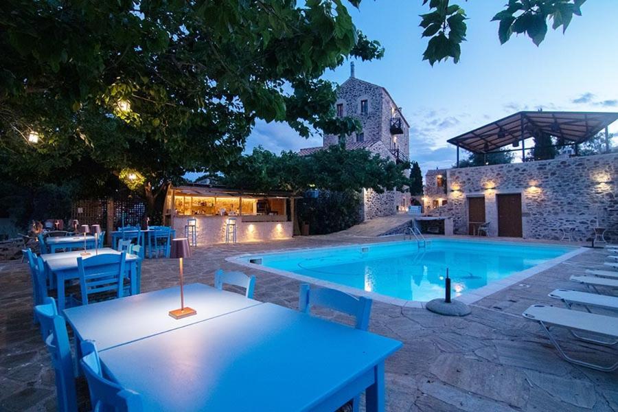 Petropoulakis Tower Hotel Gythio Ngoại thất bức ảnh